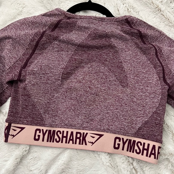 ✨GYMSHARK flex crop top✨ - Picture 4 of 5